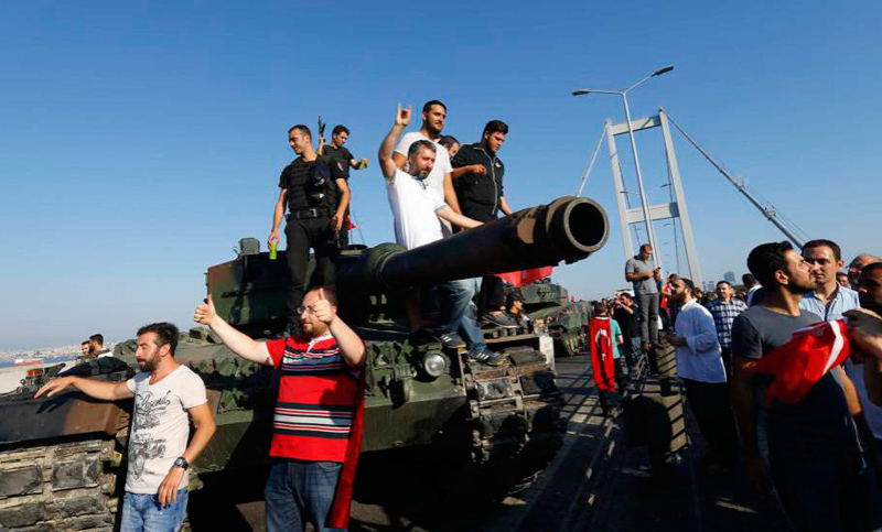 Sobre el golpe de estado en Turquía