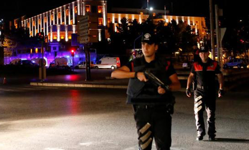 Golpe de Estado en Turquía: ejército anuncia que tomó el poder