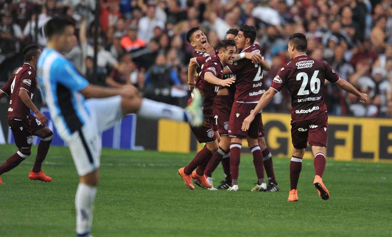 Lanús derrotó a Racing y se consagró campeón Bicentenario