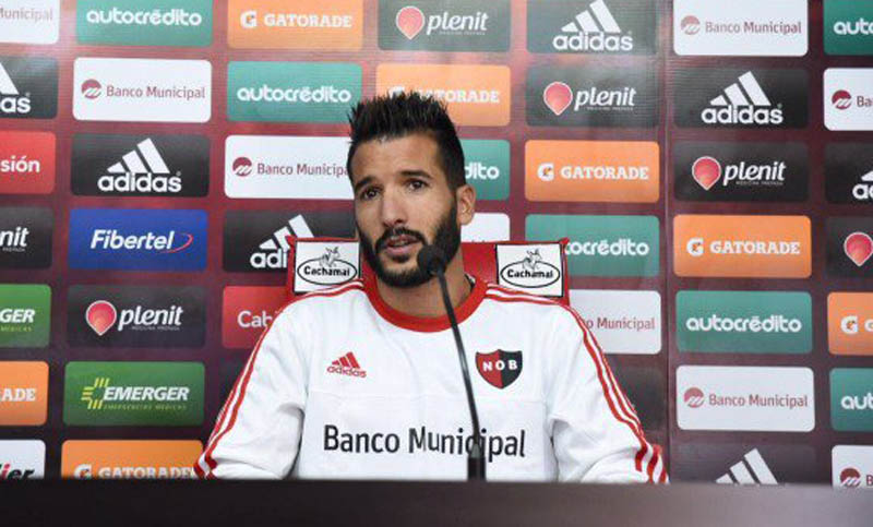 Voboril: «Osella me pide que cuando pase al ataque, sea un atacante más»