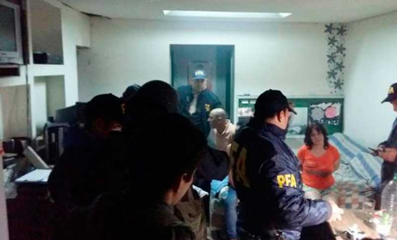 Detienen a dos personas por amenazas de bomba en el domicilio de Macri