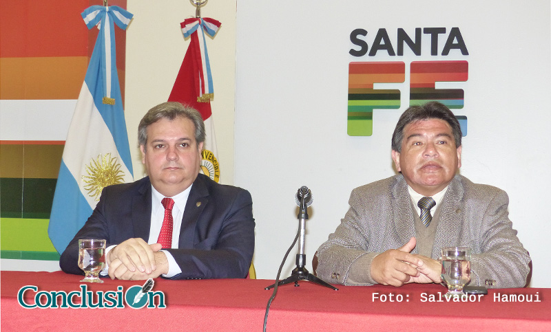 El gobierno provincial entregó subsidios a Bomberos Voluntarios