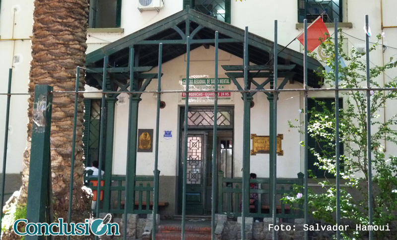 Malestar en el Agudo Ávila por convivencia de presos y pacientes de salud mental