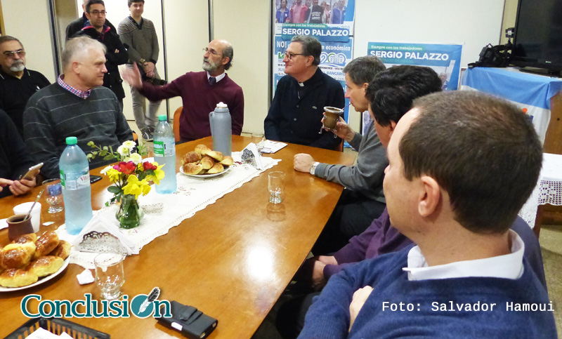 Mons-Martín- Gremiios-1 Salvador