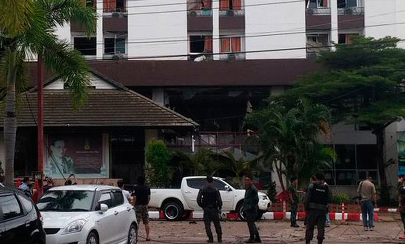 Un muerto y más de 30 heridos por atentado en sur de Tailandia