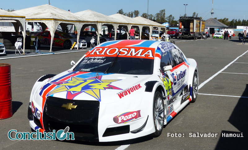 Subite a un auto de Top Race a dar una vuelta en el Autódromo