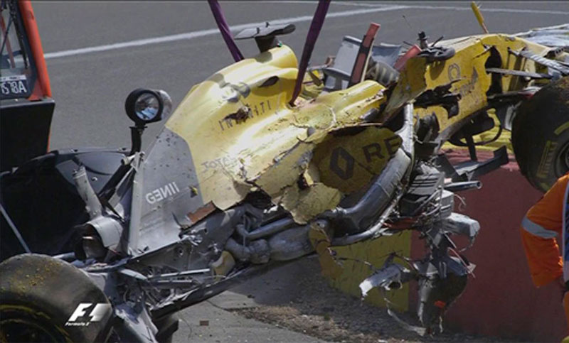Mirá el brutal pero milagroso accidente de un piloto en la Fórmula 1
