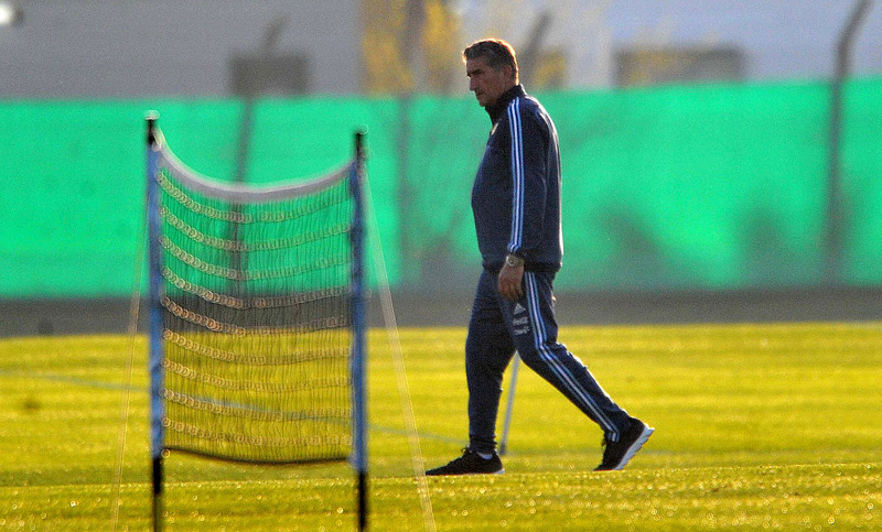 Bauza ya tiene el equipo confirmado, con presencia rosarina