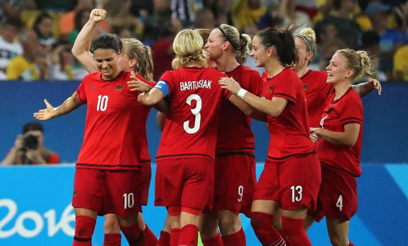 Alemania ganó la final y consiguió su primer oro en el fútbol femenino