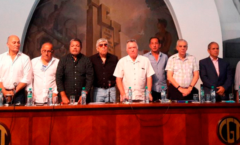 Unidad de la CGT: hay más de dos mil congresales de 213 gremios habilitados para votar