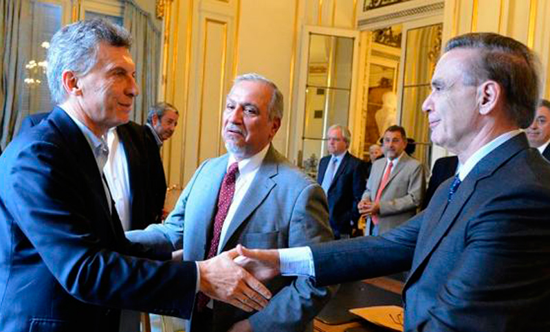 Pichetto: «Desde el peronismo rechazamos la agresión al Presidente»