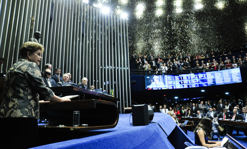 El Partido de los Trabajadores juega su última carta para salvar a Dilma