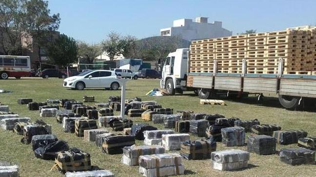 Secuestraron casi tres toneladas de marihuana en Corrientes