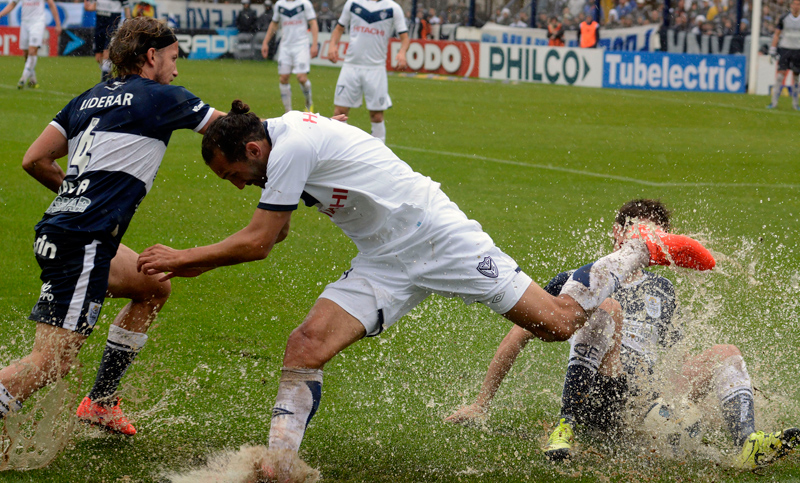 Gimnasia venció a Vélez en el Bosque y arrancó con el pie derecho
