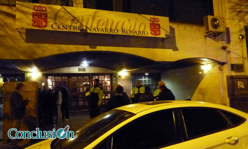Un gran susto por la explosión de una garrafa en el Centro Navarro