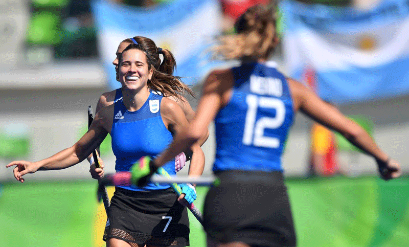 Triunfazo y a cuartos: Las Leonas golearon 5 a 0 a India y avanzan en Río
