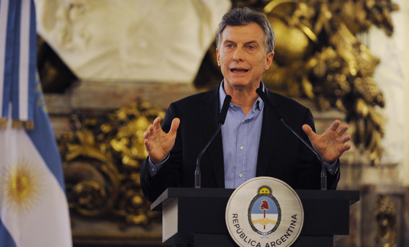 El gobierno oficializó pago de fondos adeudados a obras sociales sindicales