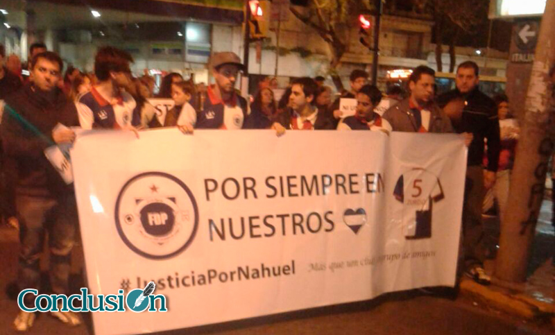 Familiares, amigos y vecinos marcharon por Nahuel Ciarroca