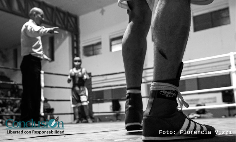 Segundos afuera: postales del mundo del boxeo