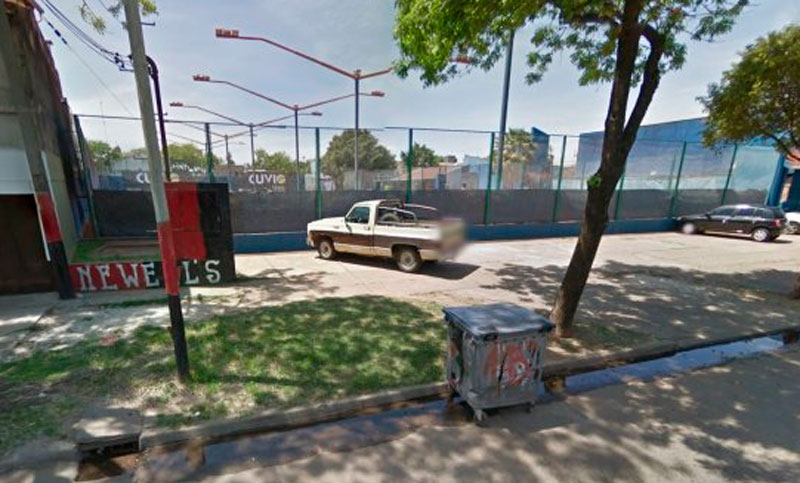 Asaltan un complejo de tenis: se llevaron dinero y un vehículo