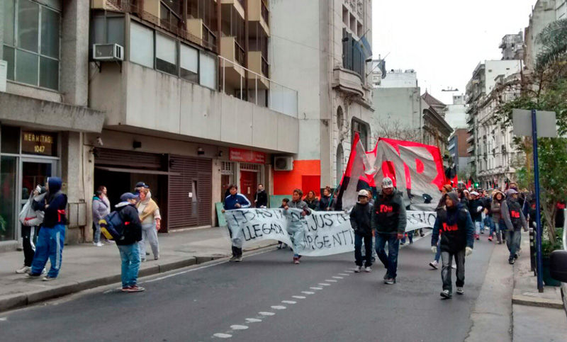 Marcha por la llegada del Argentina Trabaja a Rosario