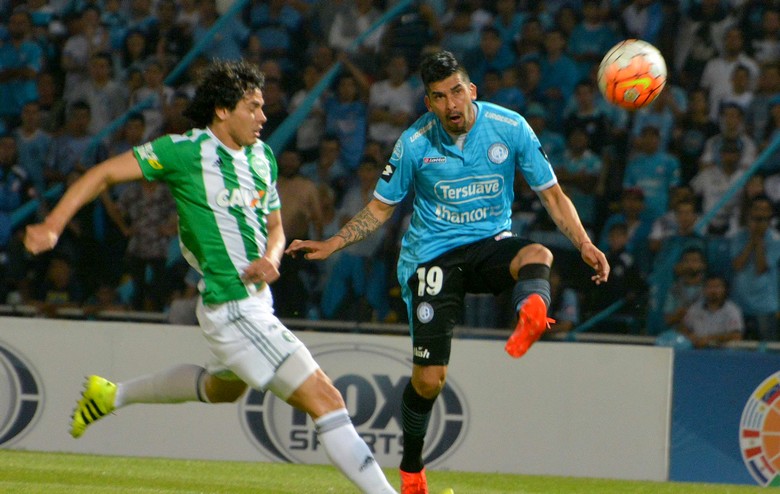 Belgrano no fue efectivo desde los doce pasos y pasó Coritiba
