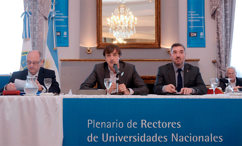 Bullrich anticipó que se aumentará un 44% el presupuesto universitario