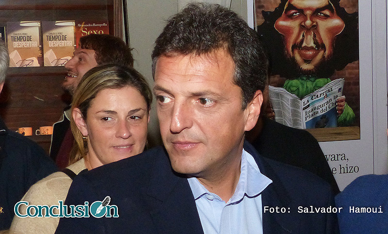 Massa piensa en elecciones de 2017 con el apoyo de Uocra y Came