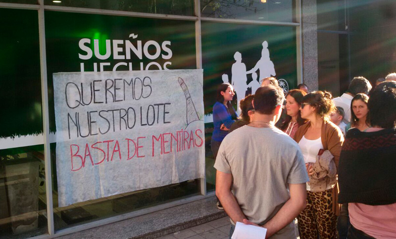 Propietarios de Tierra de Sueños vuelven a manifestarse por sus terrenos