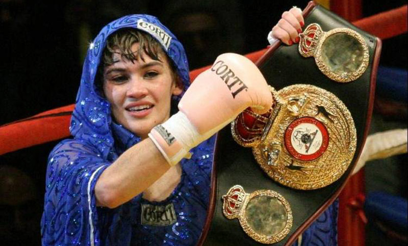Boxeo: la Tigresa Acuña quiere seguir haciendo historia