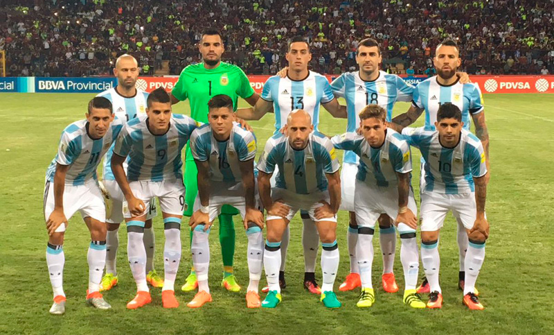 Sin Bauza, una parte del seleccionado nacional regresó al país