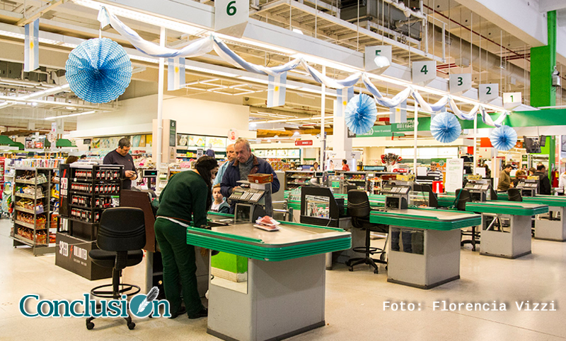 Compras en los súper: en los últimos 5 meses se evitó el uso de 20 millones de bolsas plásticas