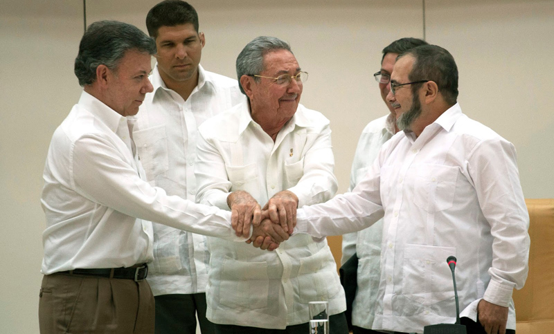 Colombia: se firma el acuerdo de paz que le pone punto final al conflicto armado