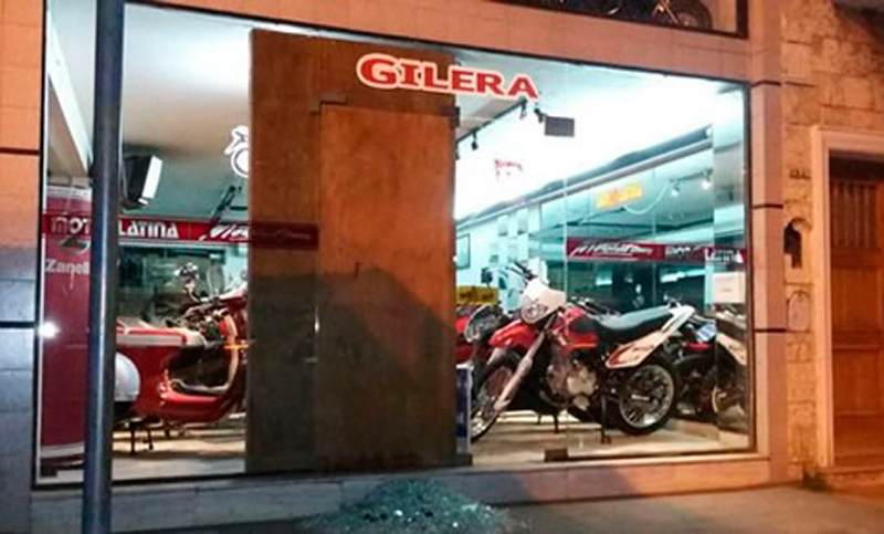 Simpatizantes de Central causaron destrozos en Santa Fe luego del partido