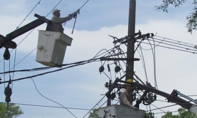 Dos importantes cortes de luz afectan la zona norte y centro de la ciudad
