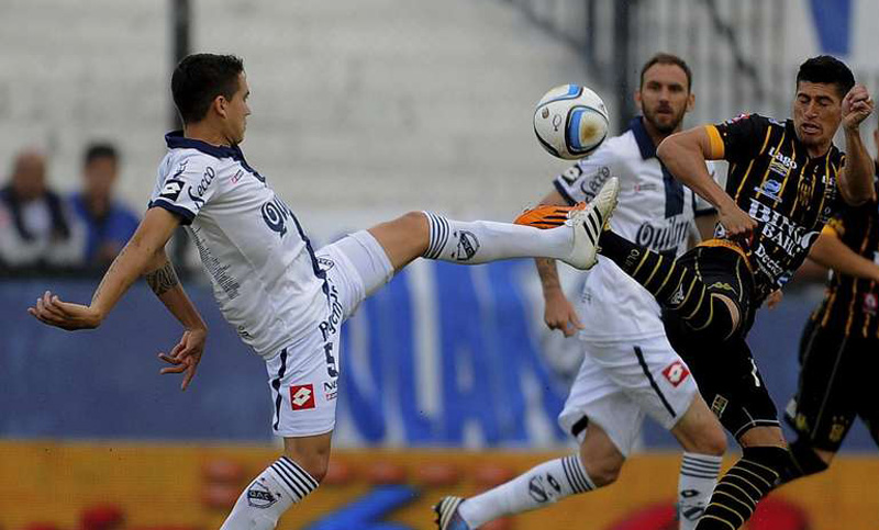 Quilmes-Olimpo iniciará la fecha 5 del torneo de primera división