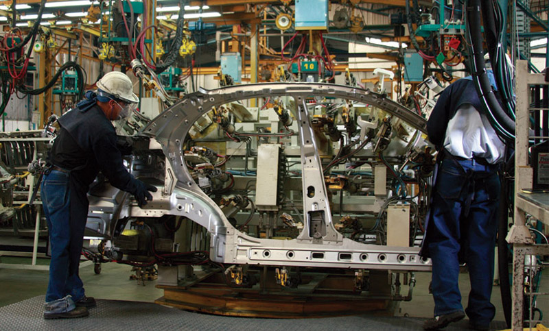La actividad industrial continúa en caída