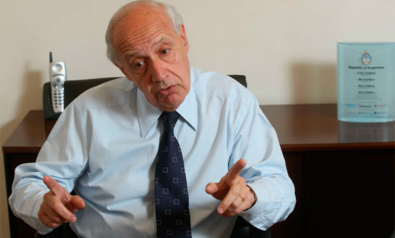Lavagna criticó a Macri por “sacralizar la inversión” como motor de la economía