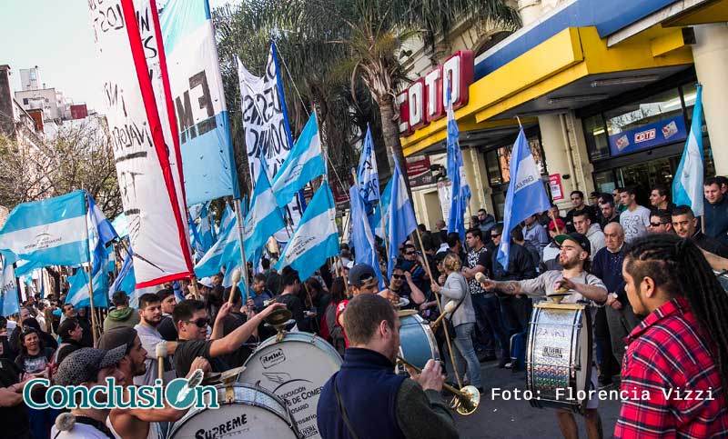 Supermercados Coto despidió sin causa a trabajadores