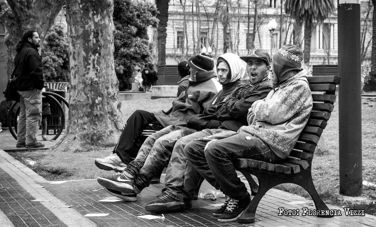 Siesta en la plaza… esperando la primavera
