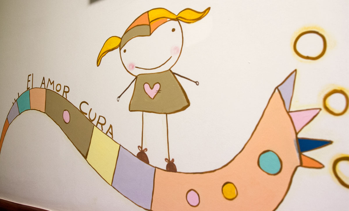 Arte que ayuda a curar, la maravillosa obra de amor y color en las paredes del Hospital de Niños.