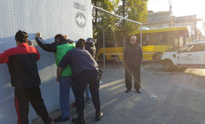 Personal municipal y la Policía provincial detuvieron a dos sospechosos de un robo