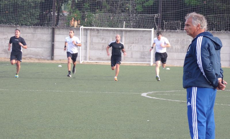 La AFA realizó una evaluación física a los árbitros de la región en Rosario