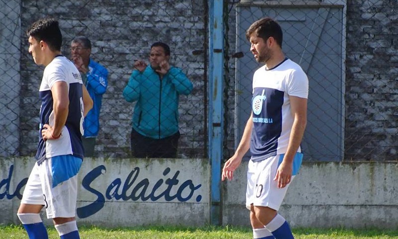 Dos jugadores de Liniers ponen en jaque la jornada de la Primera D