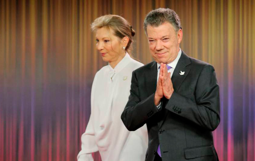 La paz en Colombia «se fortalece con el Nobel», afirmó un experto