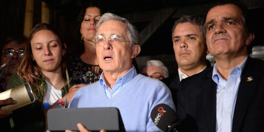 Colombia: el ex presidente Álvaro Uribe llama a un «gran pacto nacional»