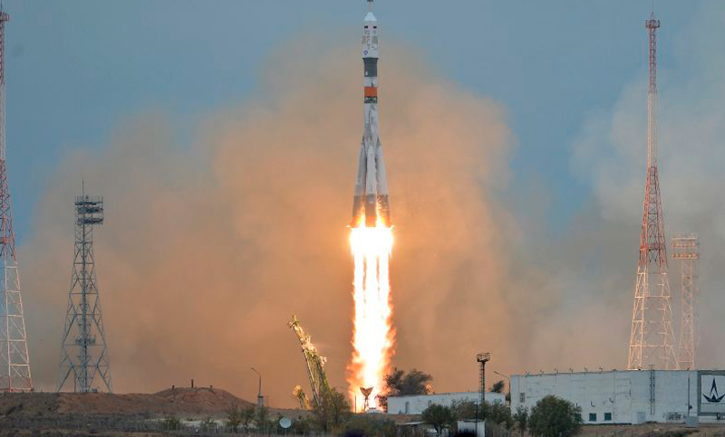 Dos rusos y un estadounidense despegaron rumbo a la ISS en una nave Soyuz