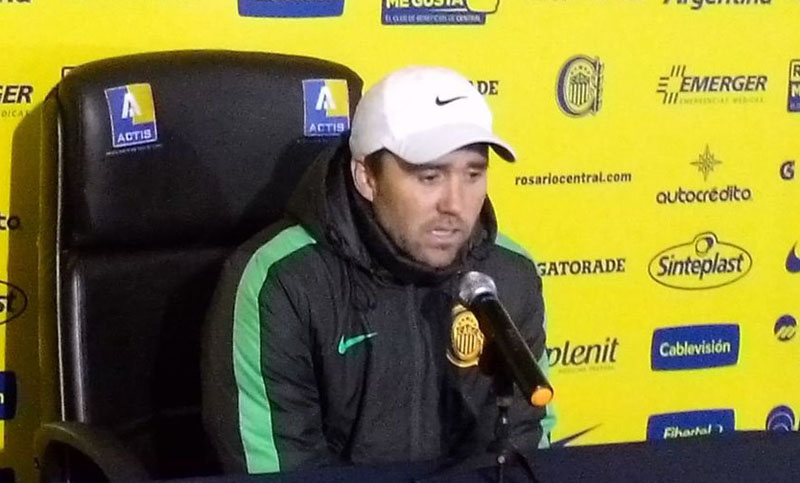 «Me pasó como jugador y ahora me pasa como entrenador, es una semana especial»