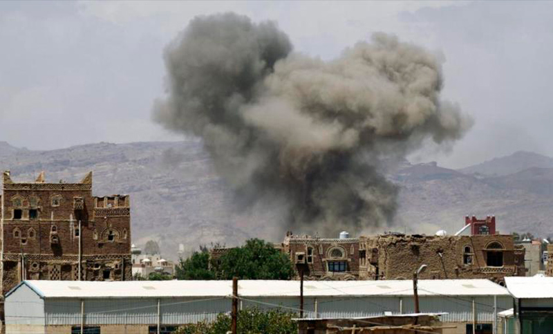 El Ejército egipcio bombardeó reductos de Estado Islámico en la península del Sinaí