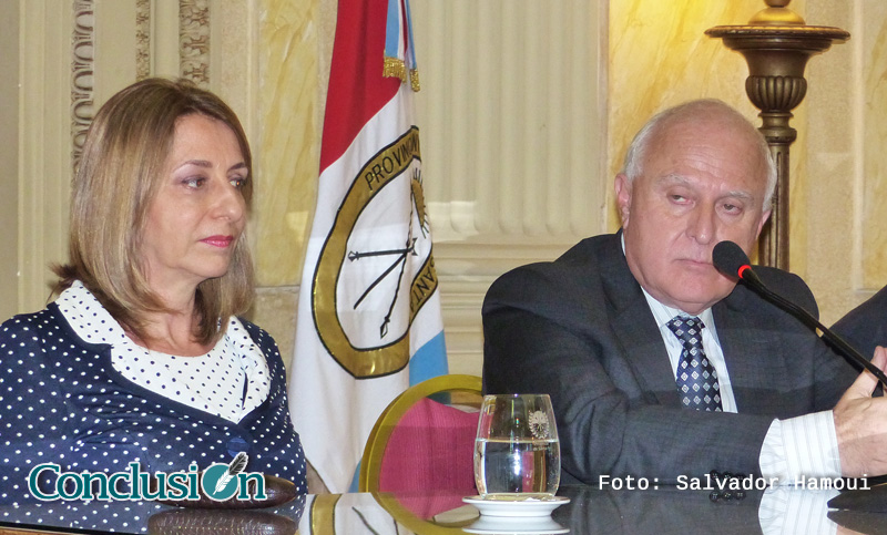 Lifschitz y Gils Carbó firmaron un convenio para investigar la narcocriminalidad
